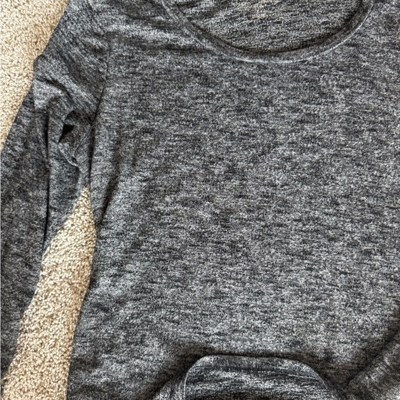 Maternity Long Sleeve Top Charcoal Gray Fall maternity shirt soft Size Large - Picture 7 of 10